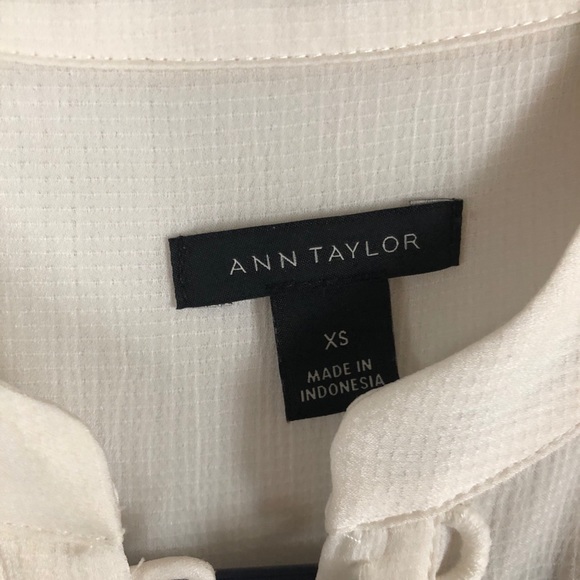 Button up tank - Picture 2 of 3